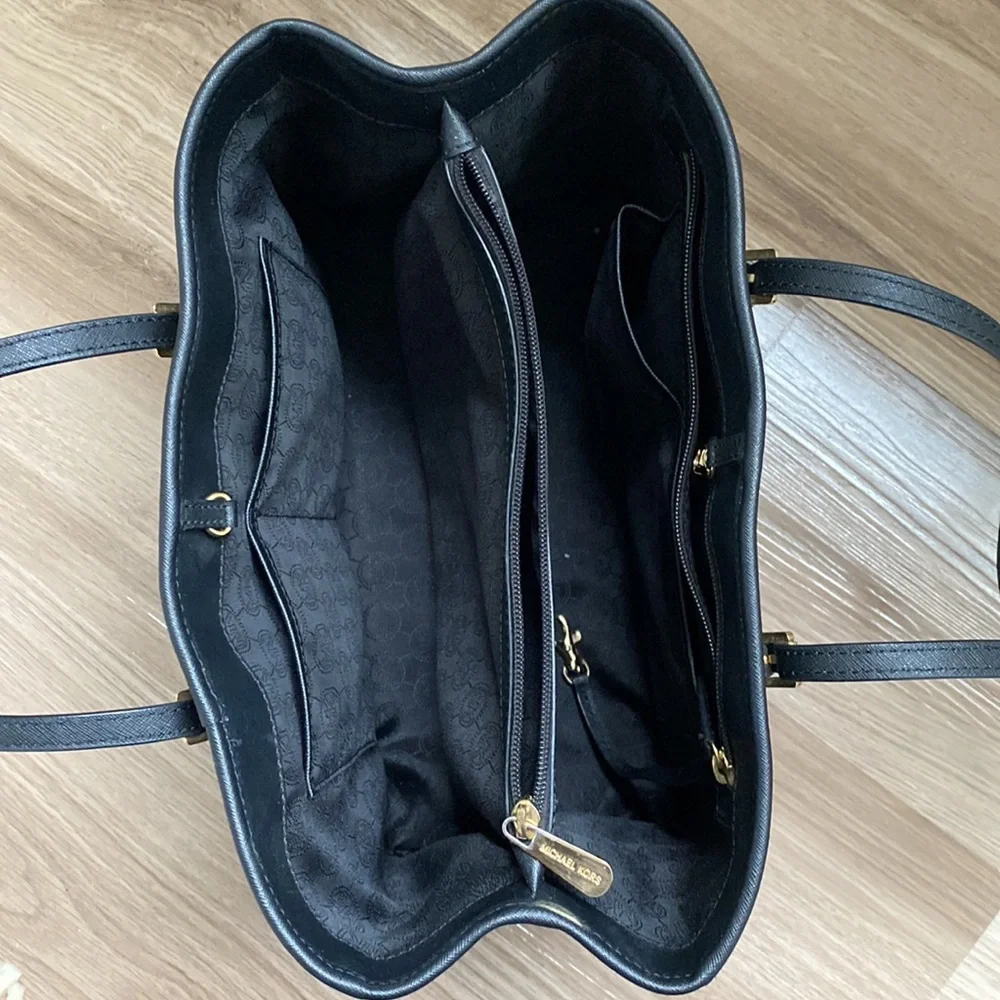 Michael Kors good gently